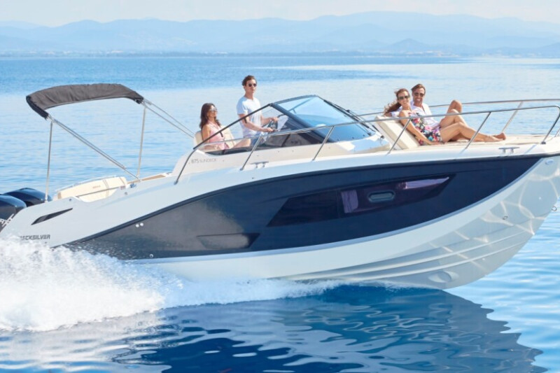 Quicksilver Activ 875 Sundeck Summer Dream