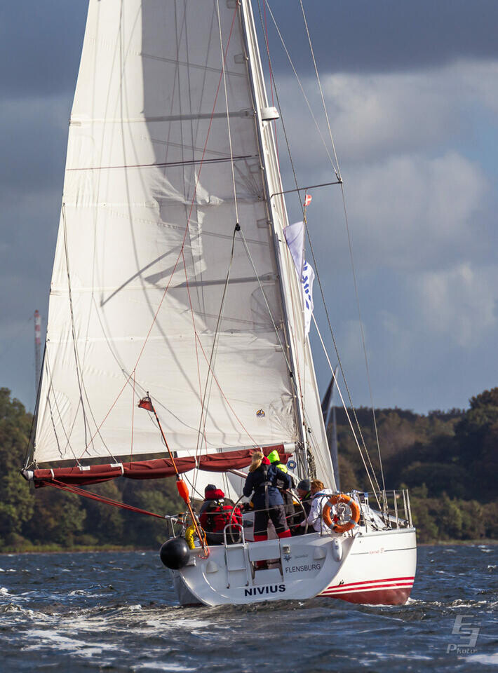Sun Fast 37 Nivius