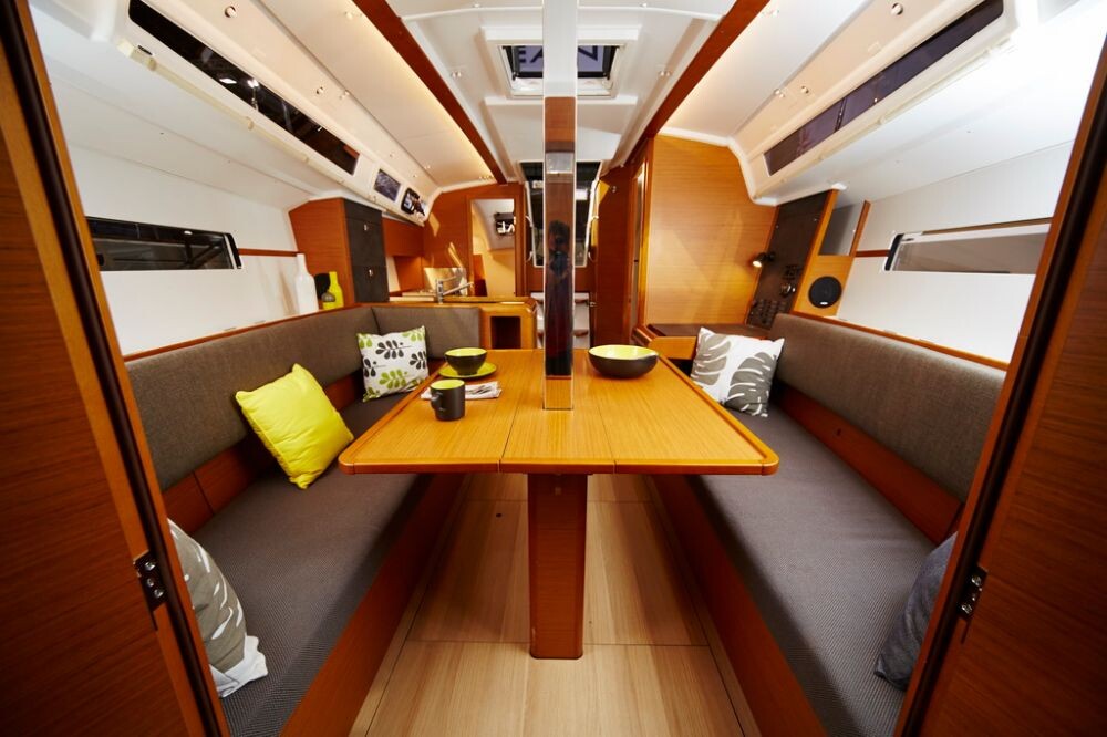 Sun Odyssey 349 Nala