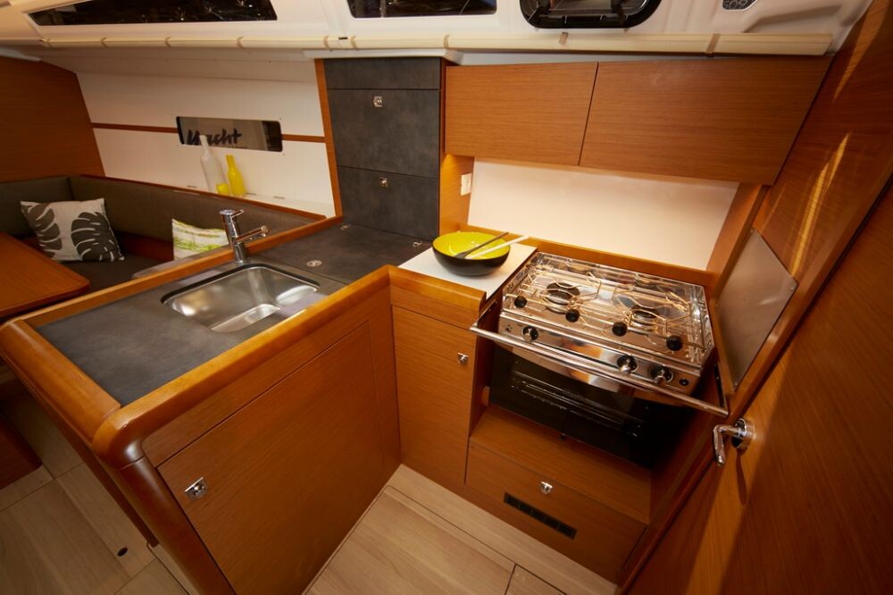 Sun Odyssey 349 Nala