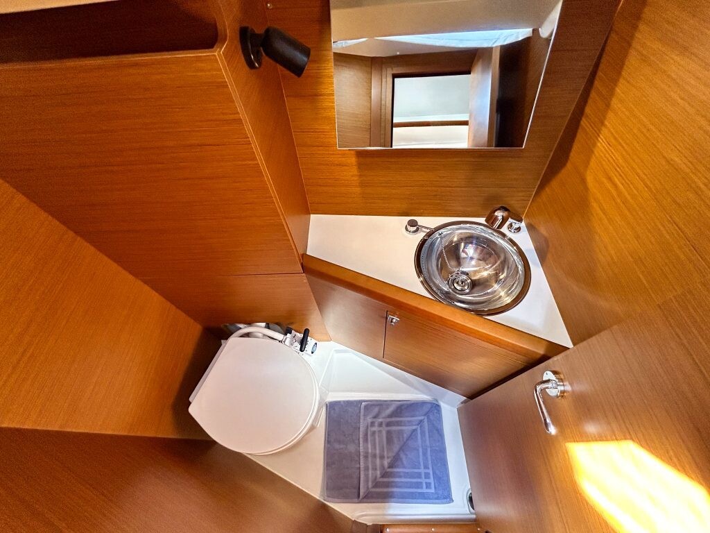 Sun Odyssey 349 Minx