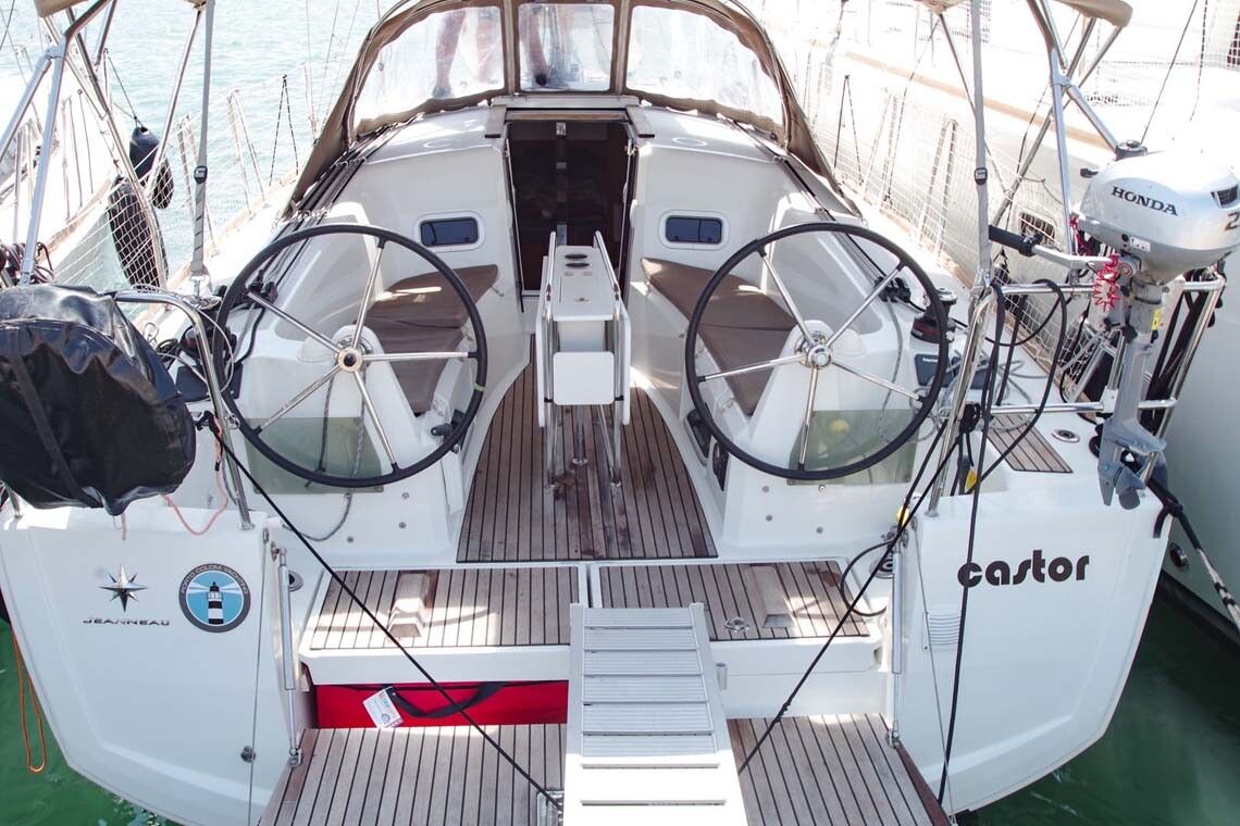 Sun Odyssey 349 Castor