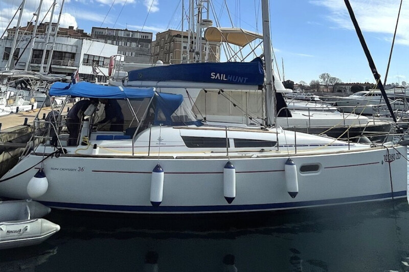 Sun Odyssey 36i Agatha