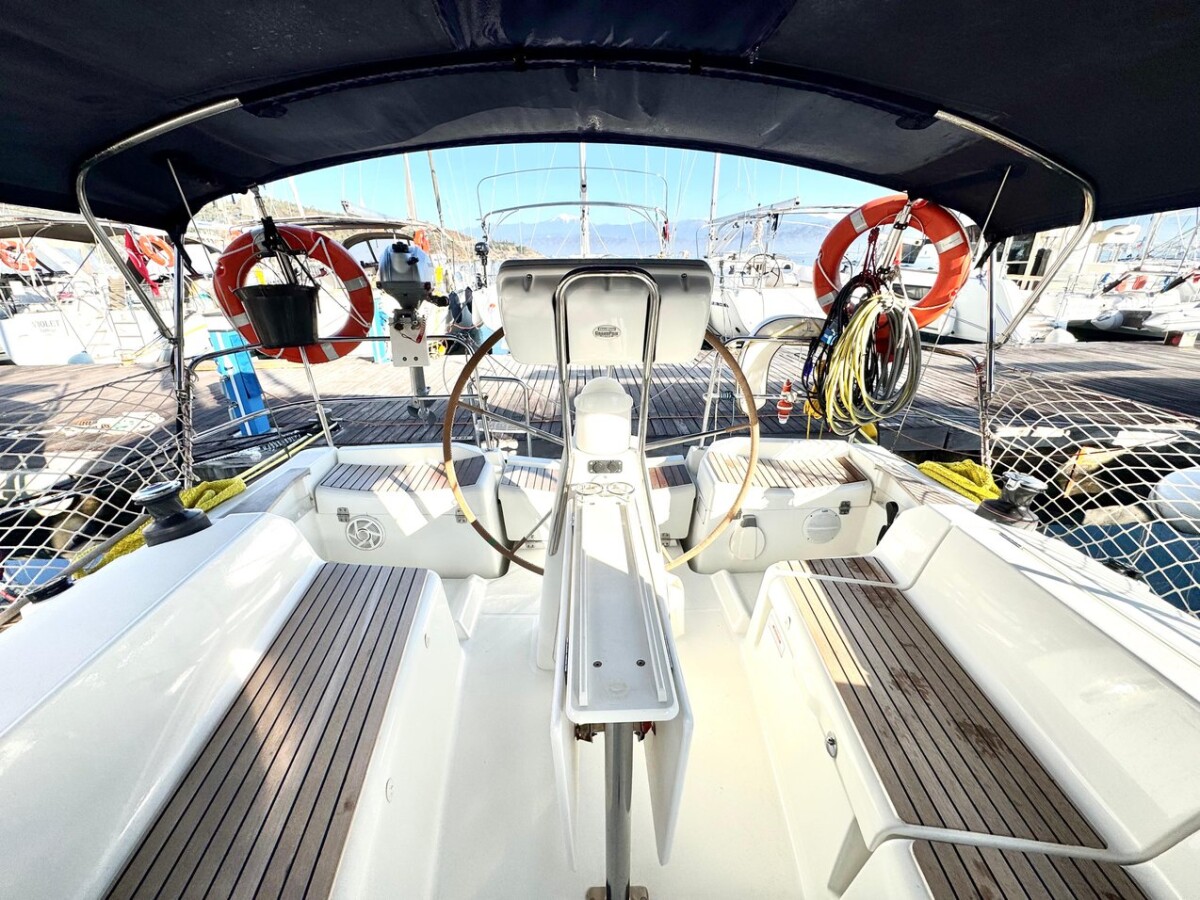 Sun Odyssey 36i Che