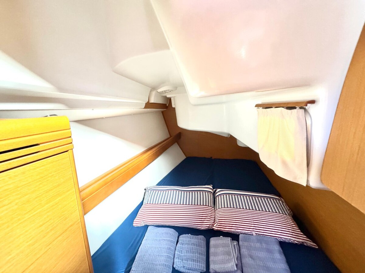 Sun Odyssey 36i Che