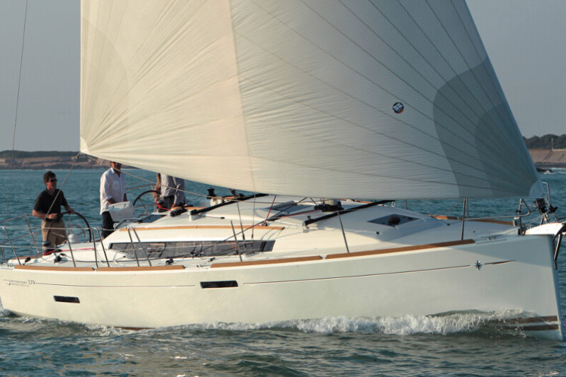 Sun Odyssey 379 b'elli 