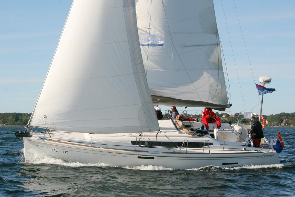 Sun Odyssey 379 Pluto