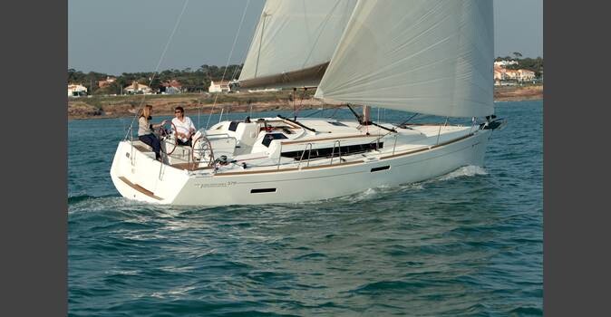 Sun Odyssey 379 Topaze