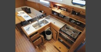 Sun Odyssey 379 Topaze