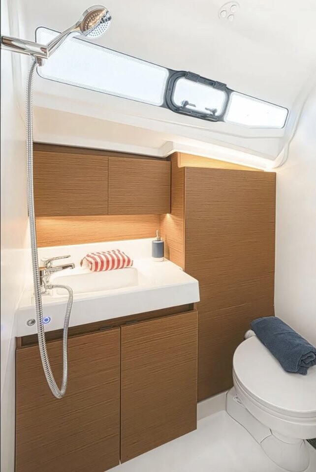 Sun Odyssey 380 Vida