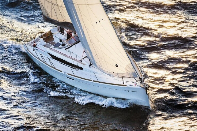 Sun Odyssey 389 PARROT