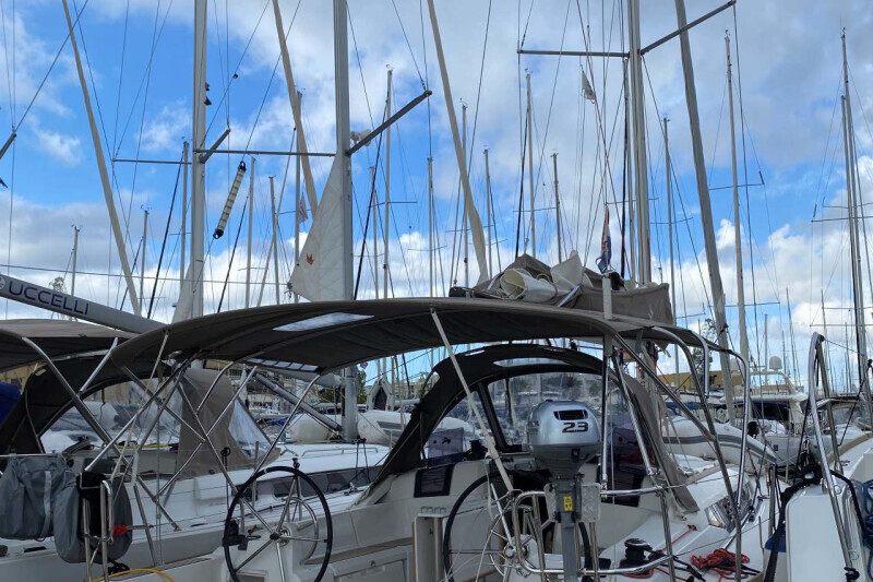 Sun Odyssey 389 živjelli