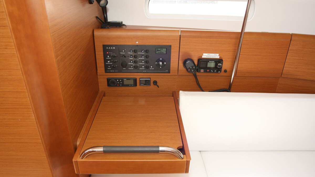 Sun Odyssey 389 Sissi