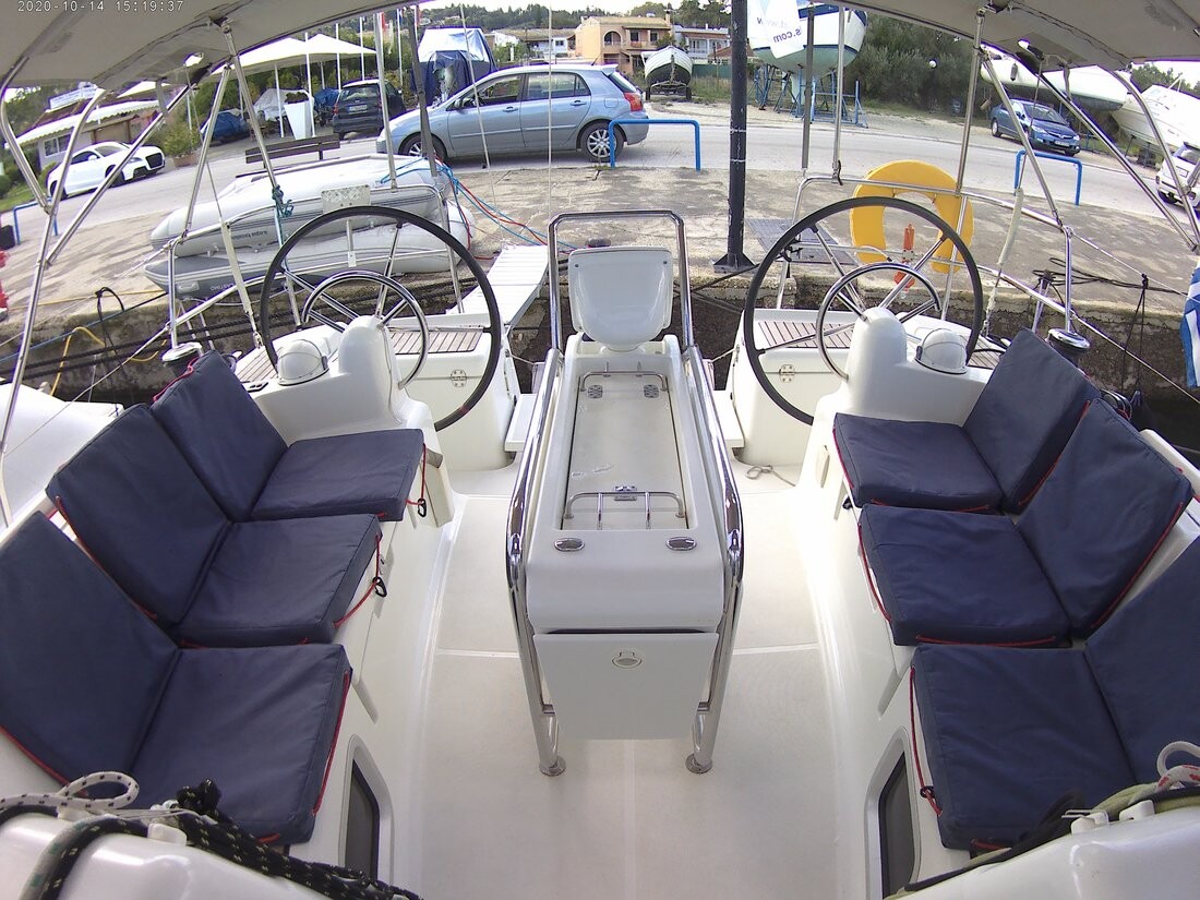 Sun Odyssey 409 Traveller