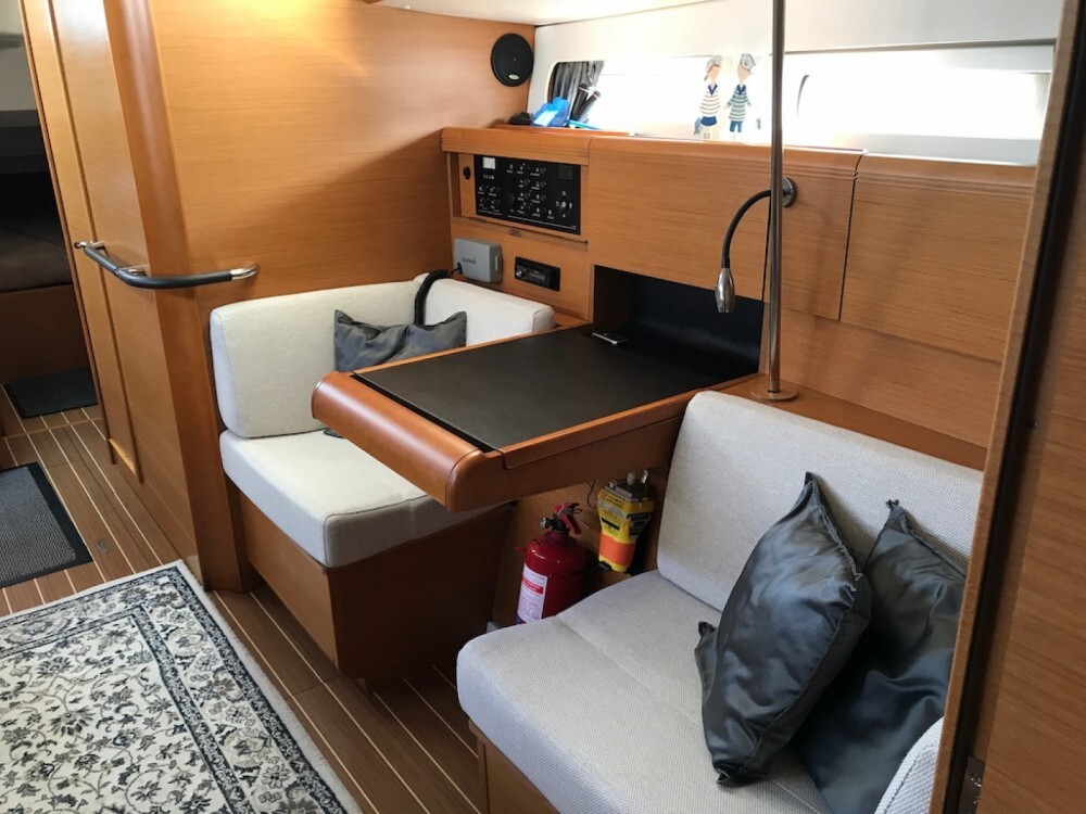 Sun Odyssey 409 