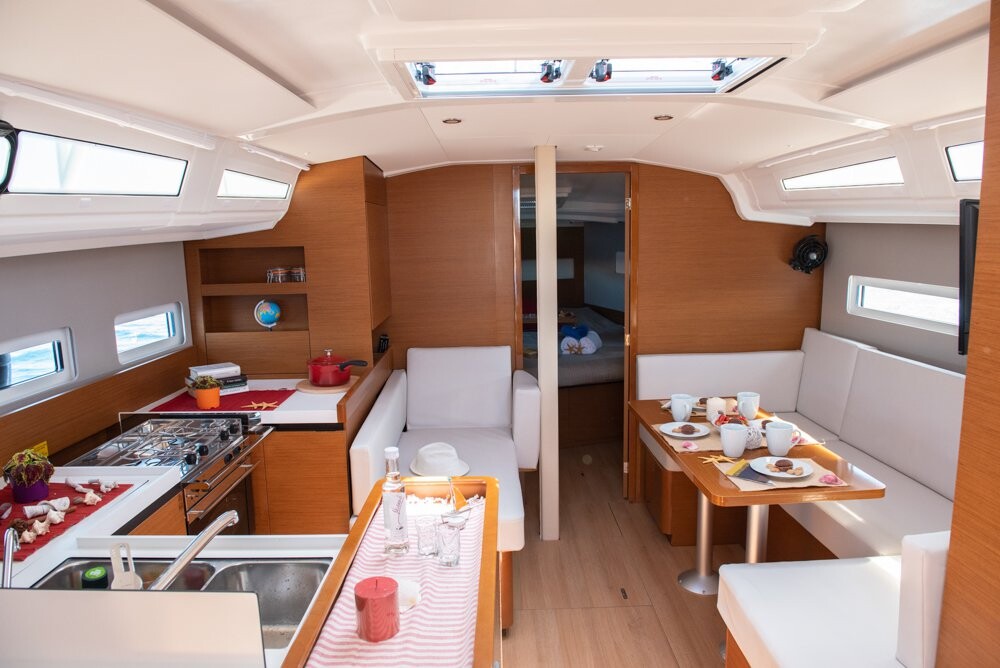 Sun Odyssey 410