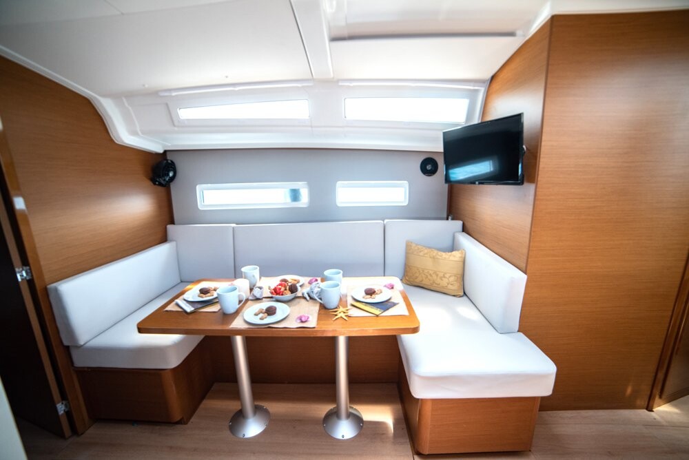 Sun Odyssey 410