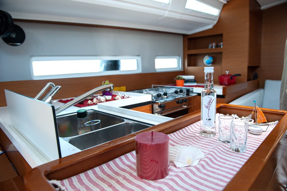 Sun Odyssey 410