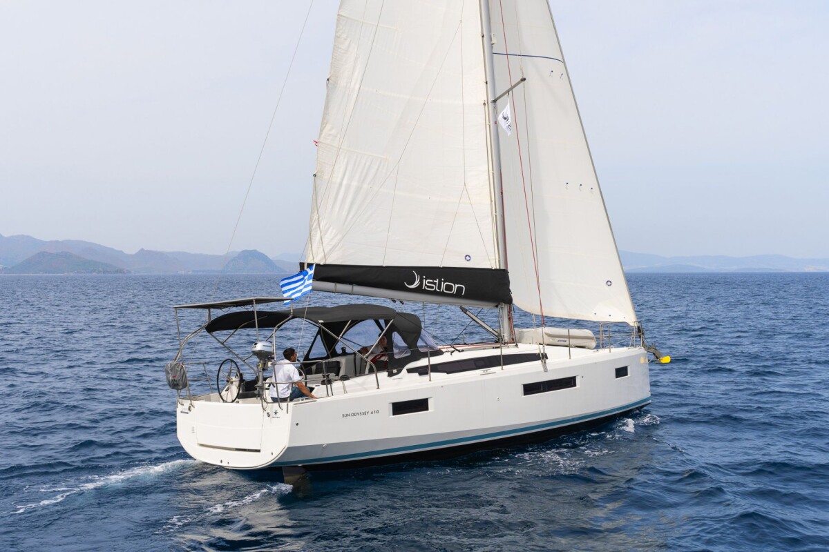 Sun Odyssey 410 Aella