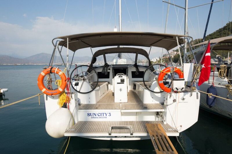 Sun Odyssey 410 Suncity 3