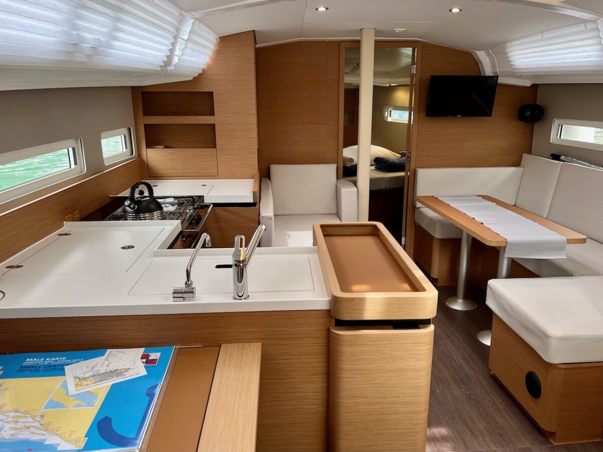 Sun Odyssey 410 Thalia