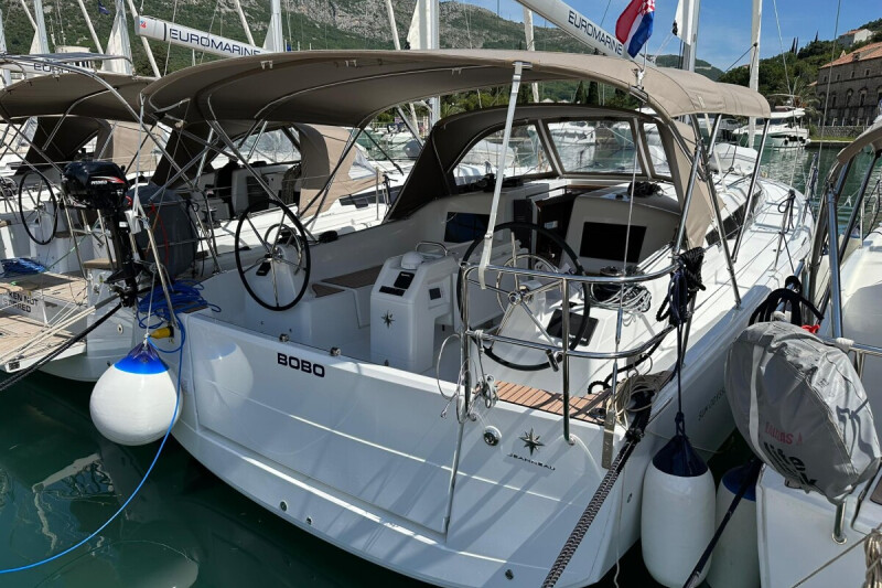 Sun Odyssey 410 Bobo