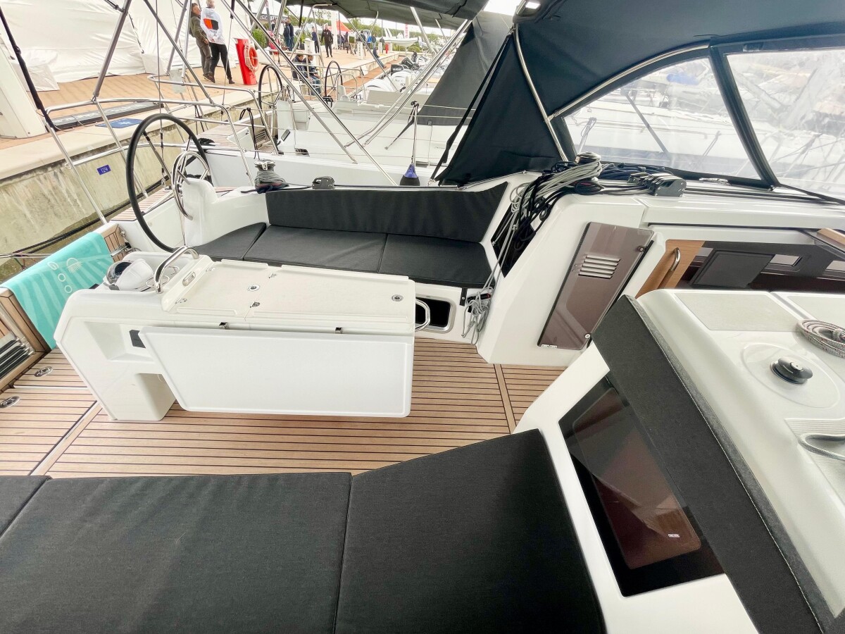 Sun Odyssey 410 Colibri