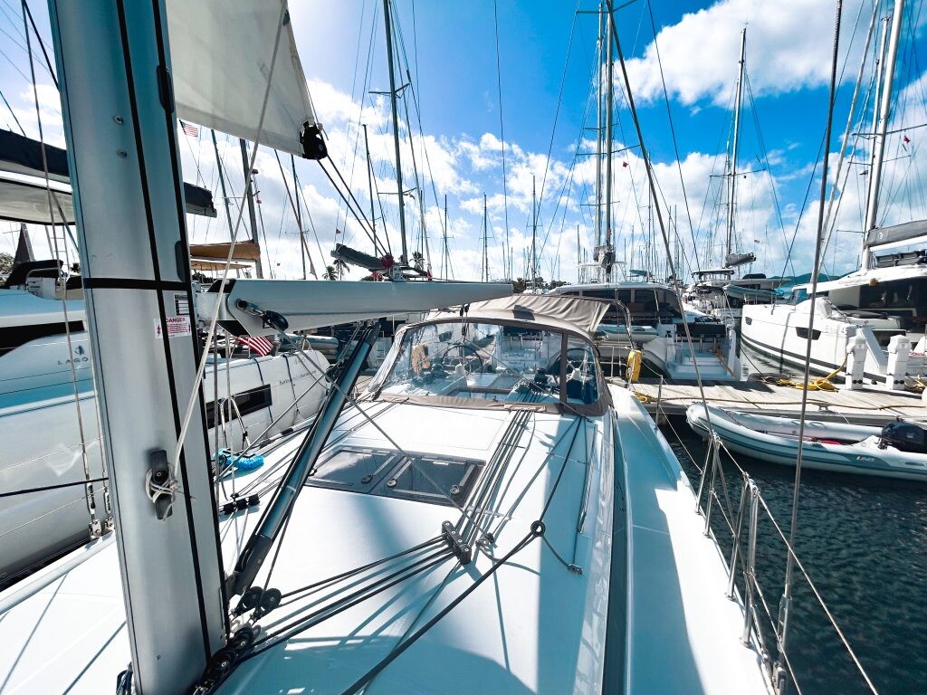 Sun Odyssey 410 Easy Skanking
