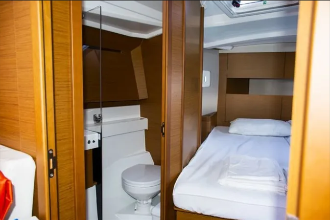 Sun Odyssey 410 Evelina