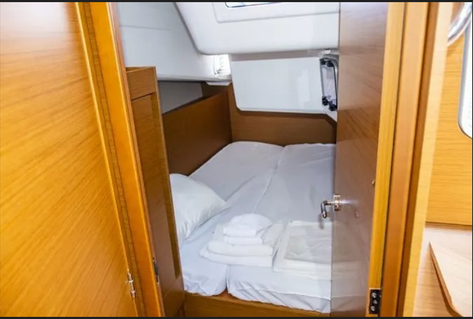 Sun Odyssey 410 Evelina