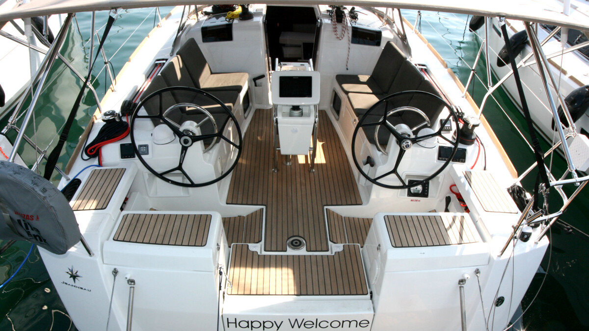 Sun Odyssey 419 Happy Welcome