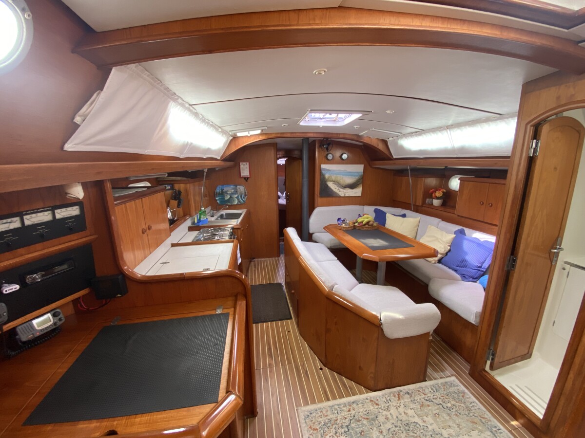 Sun Odyssey 42.2 Stefi