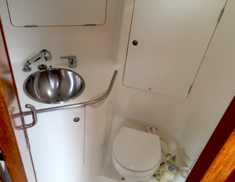 Sun Odyssey 42.2 Stefi