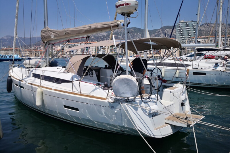 Sun Odyssey 439 