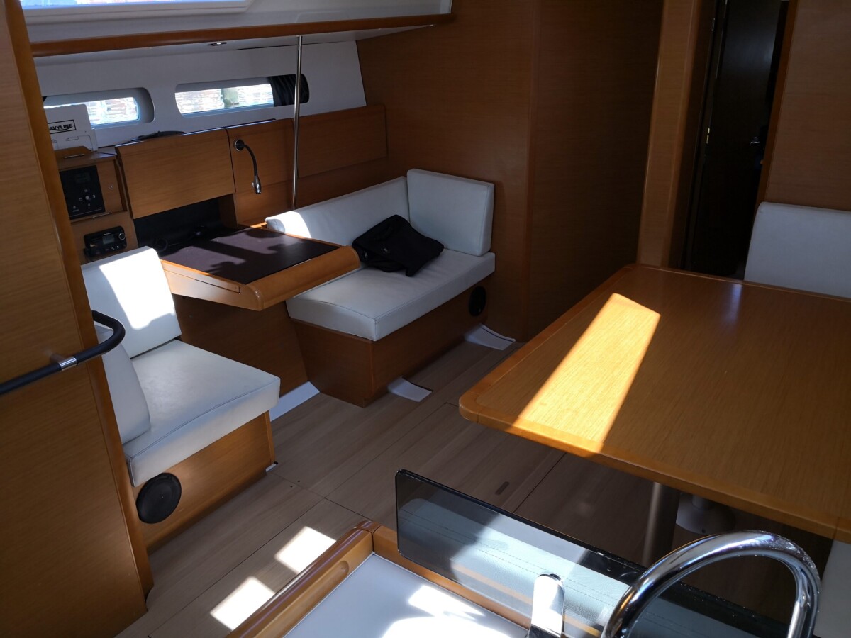 Sun Odyssey 439 