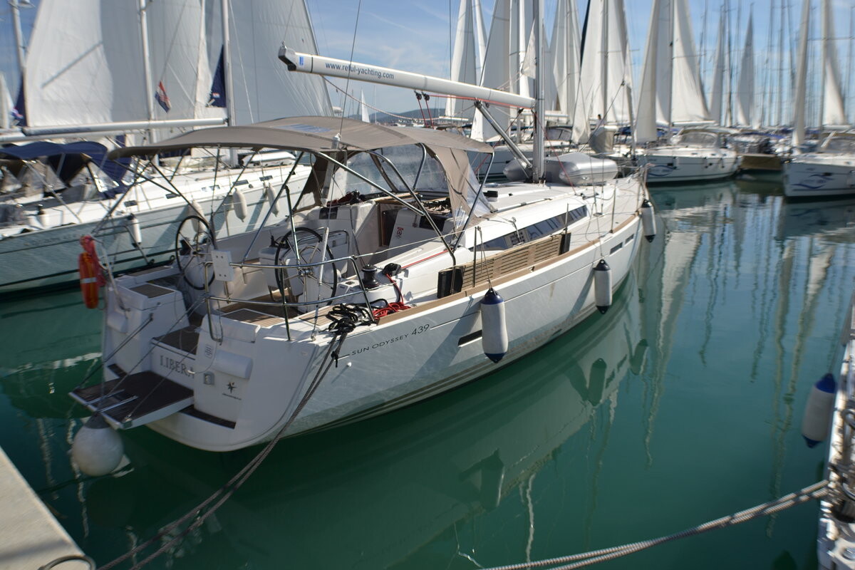 Sun Odyssey 439 Libera