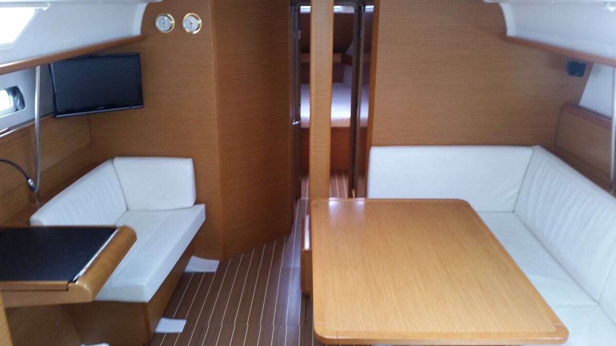 Sun Odyssey 439 Libera