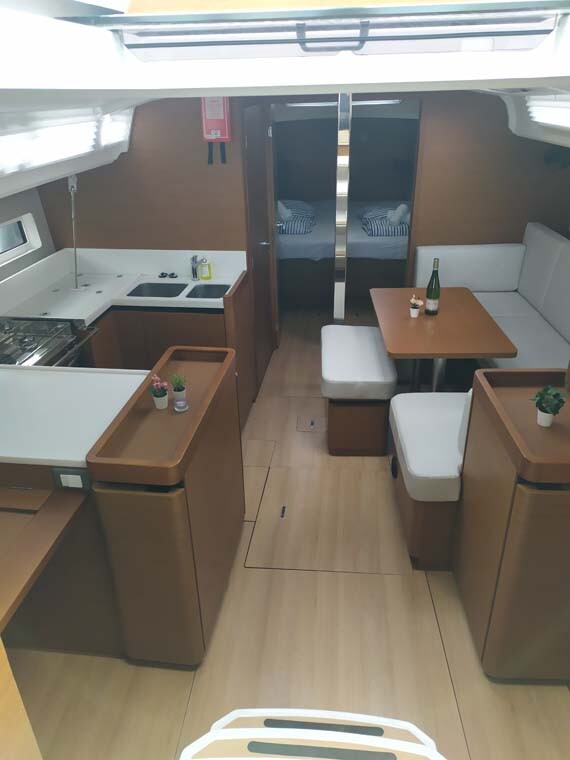 Sun Odyssey 440 Uccelli