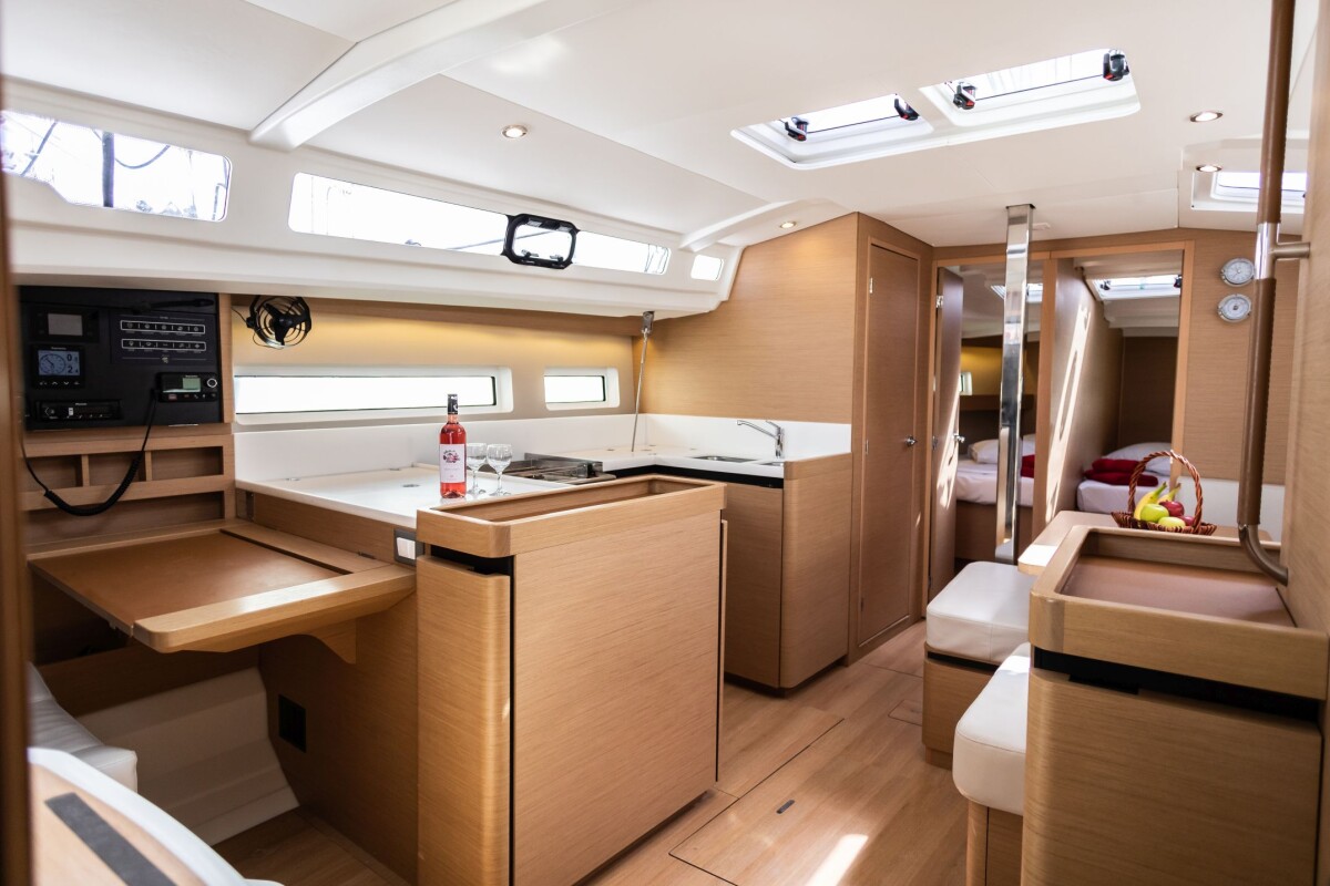 Sun Odyssey 440 Irini