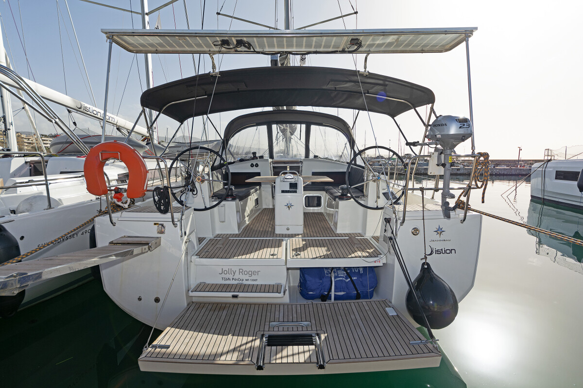 Sun Odyssey 440 JOLLY ROGER