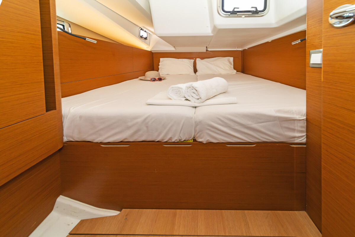 Sun Odyssey 440 Navillera