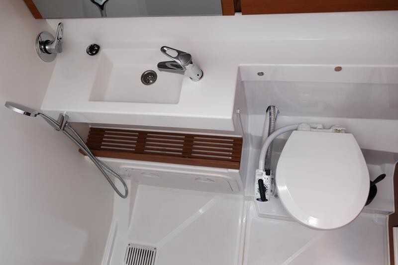 Sun Odyssey 440 Ana