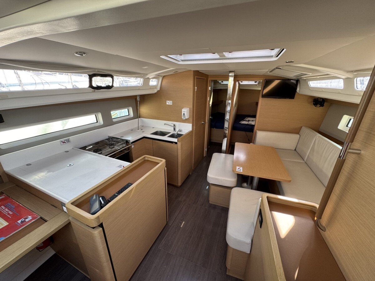 Sun Odyssey 440 Sea Star