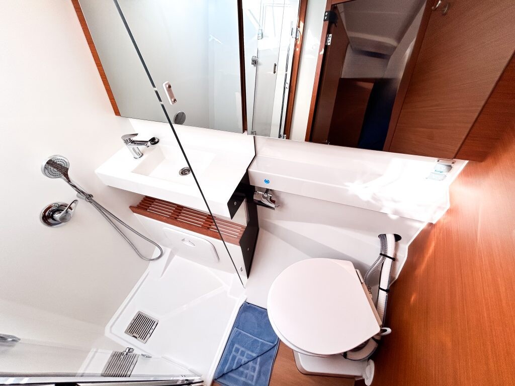 Sun Odyssey 440 Rhythm & Blues