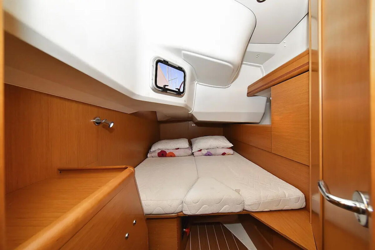 Sun Odyssey 44i ECONOMY