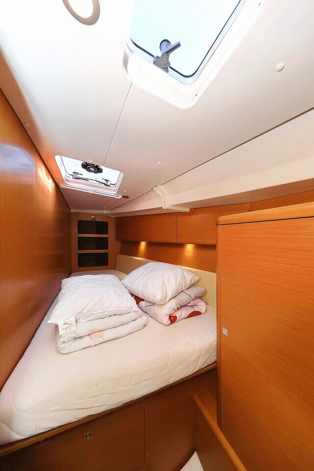 Sun Odyssey 44i ECONOMY
