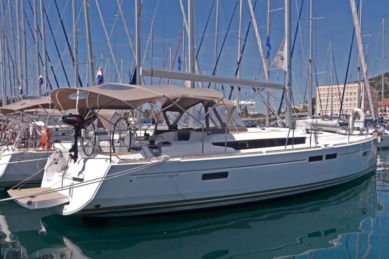 Sun Odyssey 469 South Kiss