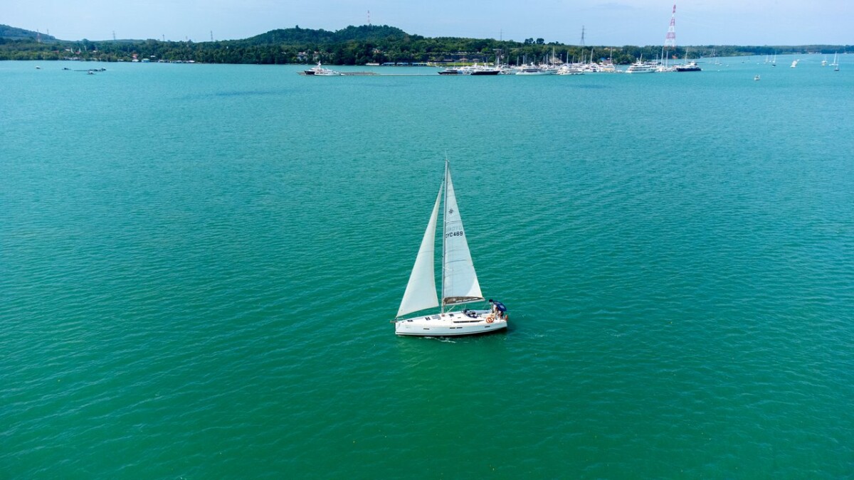 Sun Odyssey 469 Aurora Belle