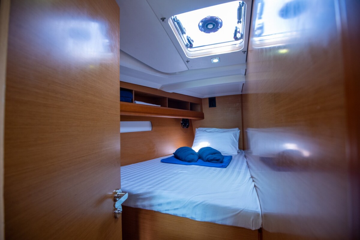 Sun Odyssey 469 Aurora Belle