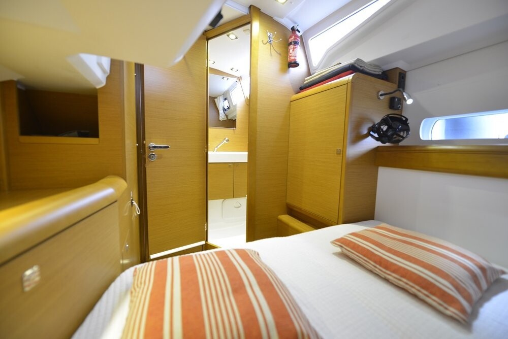 Sun Odyssey 479 Norwegian wood